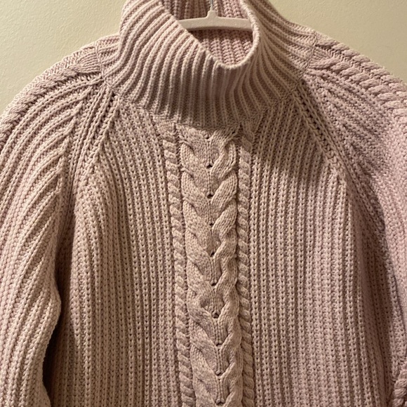 Lululemon Women's Pink Cable Knit Sweater- size 8 - cotton blend - Picture 2 of 6